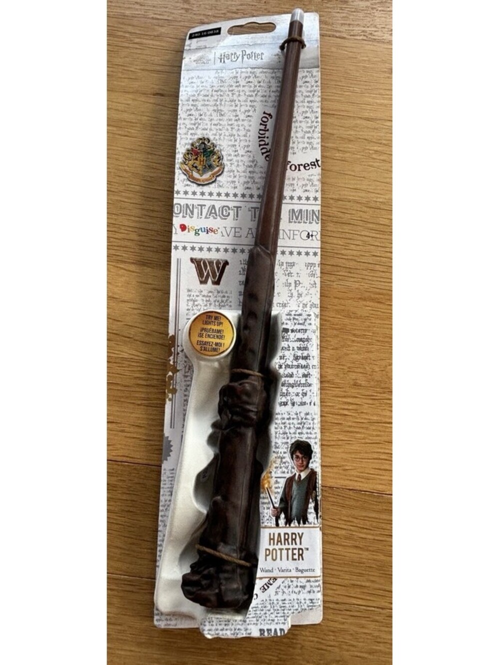 New Harry Potter Deluxe Light-Up Wand Toy/Costume Accessory Brand NEW in package